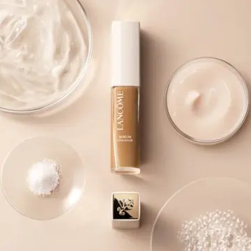 Teint Idole Ultra Wear Care & Glow Serum Concealer Correcteur Teint  Anti-cernes 505N - Lancôme - Maquillage - Visuel 4