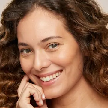 Double Wear Teint Naturel Mat Longue Tenue SPF 20 3N1 Ivory Beige - Estée Lauder - Maquillage - Visuel 3