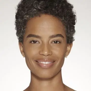 Futurist Sérum de Teint Fond de Teint Léger SPF 20 5N2 Amber Honey - Estée Lauder - Maquillage - Visuel 2