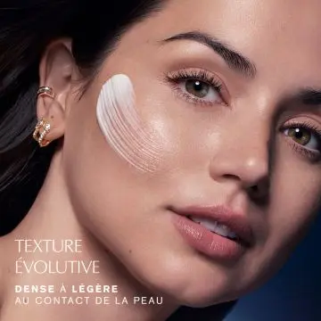 Revitalizing Supreme+ Crème de Nuit Repulpante 50ml - Estée Lauder - Soin - Visuel 4