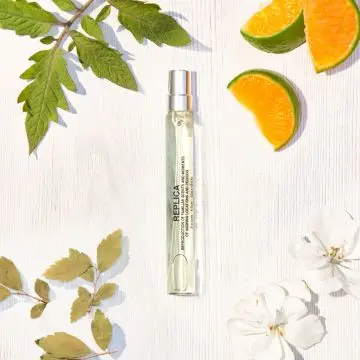 From The Garden Eau de Toilette 10ml - Maison Margiela - Parfum - Visuel 3 From The Garden Eau de Toilette 10ml - Maison Margiela - Parfum - Visuel 3