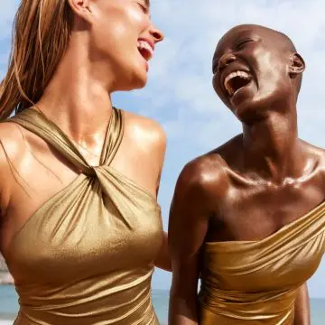 Nuxe Sun Huile Solaire Or SPF30 Visage & Corps 150ml - Nuxe - Soin - Visuel 3 Nuxe Sun Huile Solaire Or SPF30 Visage & Corps 150ml - Nuxe - Soin - Visuel 3