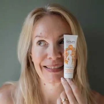 Ma Protection Joli Teint Hydratant jour teinté SPF50 1 Sable - 40ml - Omum - Maquillage - Visuel 3