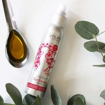 Coffret future maman Le Coffret BIO qui prend soin des Futures Mamans Huile Sèche + Crème de Massage + Crème Visage  - Omum - Soin - Visuel 3 Coffret future maman Le Coffret BIO qui prend soin des Futures Mamans Huile Sèche + Crème de Massage + Crème Visage  - Omum - Soin - Visuel 3