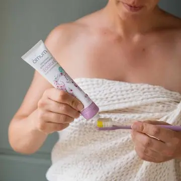 L'Eclatant Dentifrice Soin Fraicheur 75ml - Omum - Soin - Visuel 3