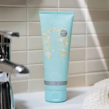 Ma Bulle Douceur  Shampoing Renfort & Hydratation 200ml - Omum - Soin - Visuel 2