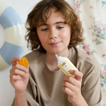 Mon Ecran 1,2,3 Soleil Ecran solaire pocket SPF50 30ml - Ouate - Soin - Visuel 2