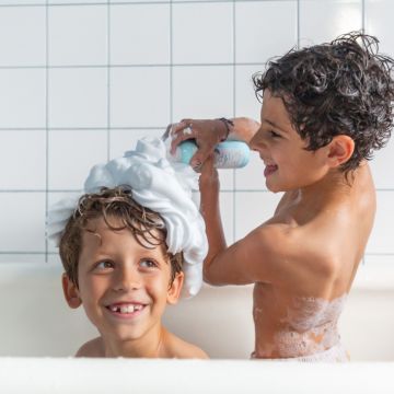 Coffret Mes Soins Magiques Mousse Lavante 3 en 1 & Mousse Hydratante Corps  - Ouate - Soin - Visuel 3