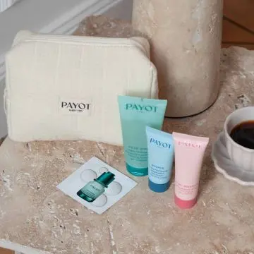 Trousse Essentiels Voyage Lait Hydratant Corps, Gelée Nettoyante, Crème Hydratante & Sérum Visage  - Payot - Soin - Visuel 3