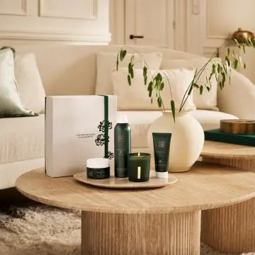Coffret The Ritual of Jing Mousse de Douche, Crème et Gommage Corps & Bougie  - Rituals - Soin - Visuel 2