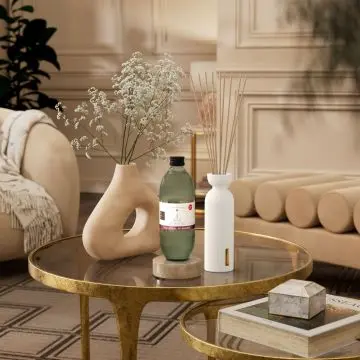 The Ritual of Sakura Recharge Bâtonnets Parfumés 500ml - RITUALS - Accessoire - Visuel 3 The Ritual of Sakura Recharge Bâtonnets Parfumés 500ml - RITUALS - Accessoire - Visuel 3