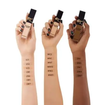 All Hours Correcteur Teint  Anti-cernes DW4 - Yves Saint Laurent - Maquillage - Visuel 4