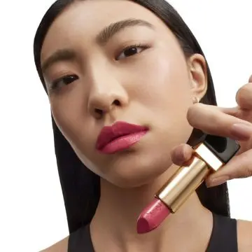Rouge Pur Couture Rouge à Lèvres P4 CHIC CORAL - Yves Saint Laurent - Maquillage - Visuel 3