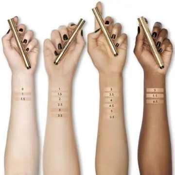 TOUCHE ÉCLAT Stylo Illuminateur de Teint 01 Rose Lumière - Yves Saint Laurent - Maquillage - Visuel 3