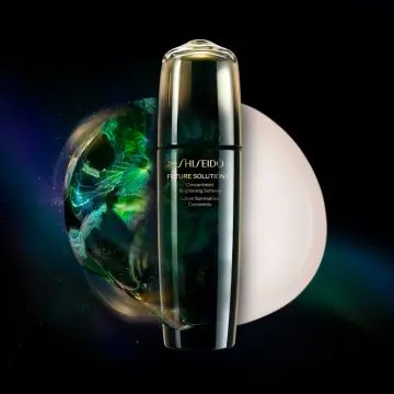 Future Solution LX Recharge Lotion Illuminatrice Concentrée 170ml - Shiseido - Soin - Visuel 2 Future Solution LX Recharge Lotion Illuminatrice Concentrée 170ml - Shiseido - Soin - Visuel 2