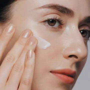 Future Solution LX Recharge Crème Nuit 50ml - Shiseido - Soin - Visuel 2 Future Solution LX Recharge Crème Nuit 50ml - Shiseido - Soin - Visuel 2