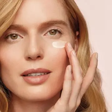 Benefiance Crème Anti-Rides Yeux 15ml - Shiseido - Soin - Visuel 2