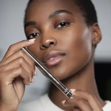 Stylo Correct Correcteur haute couvrance 5 - Sisley - Maquillage - Visuel 2