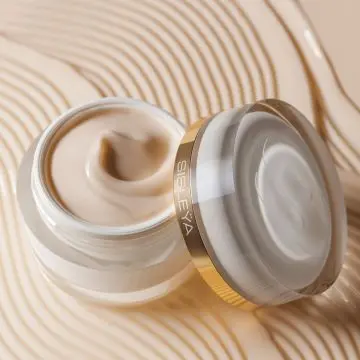 Sisleÿa L'Intégral Anti-Âge Crème Gel Frais  Crème Anti-âge d'Exception 50ml - Sisley - Soin - Visuel 2