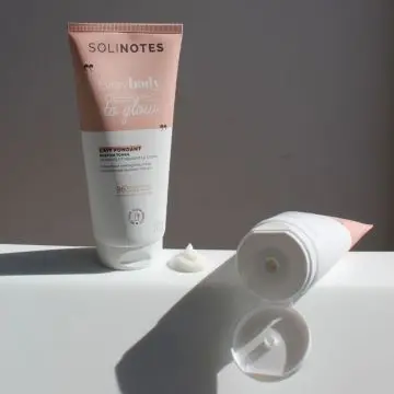 Trousse Routine Tonka Eau de Parfum 50ml, Lait Corps & Savon  - Solinotes - Parfum - Visuel 3