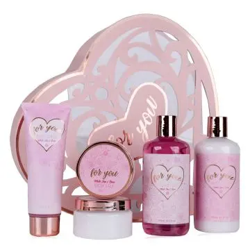 Heart Cascade Gel douche, Lotion Corps, Exfoliant & Sel de Bain  - Tentation - Soin - Visuel 1