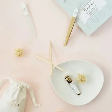 Set de manucure Accessoires Pour Ongles Coupe-ongle, Pince à épiler, Batônnets cuticules, Limes à ongle en verre - Bachca - Accessoire - Visuel 2