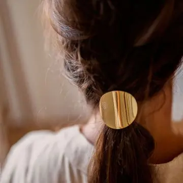 Élastique plaque métal doré Élastique plaque métal doré Barrette métal  - Bachca - Accessoire - Visuel 3 Élastique plaque métal doré Élastique plaque métal doré Barrette métal  - Bachca - Accessoire - Visuel 3