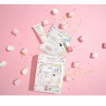 Coffret Belle comme une Princesse Crème Hydratante, Masque Tissu, Vernis & Bague  - Beauty Success - Soin - Visuel 2