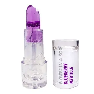Flower In a Box Baume à lèvres Myrtille - inuwet - Soin - Visuel 2 Flower In a Box Baume à lèvres Myrtille - inuwet - Soin - Visuel 2