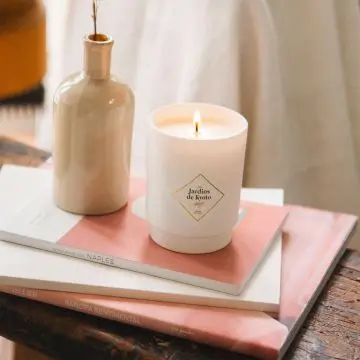 LES JARDINS DE KYOTO Bougie Parfumée avec Bijou Bracelet or - My Jolie Candle - Accessoire - Visuel 3