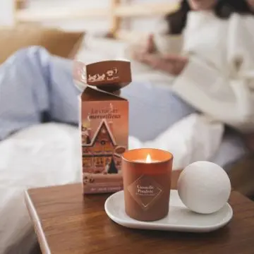 Coffret Le Cracker Merveilleux Bougie Parfumée & Boule de Bain   - My Jolie Candle - Accessoire - Visuel 2 Coffret Le Cracker Merveilleux Bougie Parfumée & Boule de Bain   - My Jolie Candle - Accessoire - Visuel 2