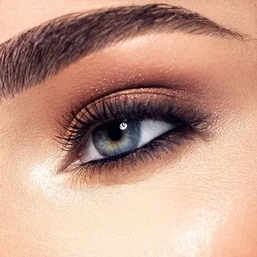 Mascara Longueur Définition - Longue Tenue  Lashes on Fleek 01 - Nabilla Beauty - Maquillage - Visuel 4