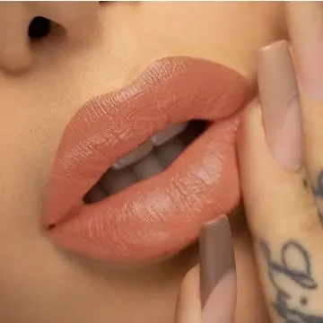 Rouge à Lèvres Nude Canyon C4 - Nabilla Beauty - Maquillage - Visuel 2