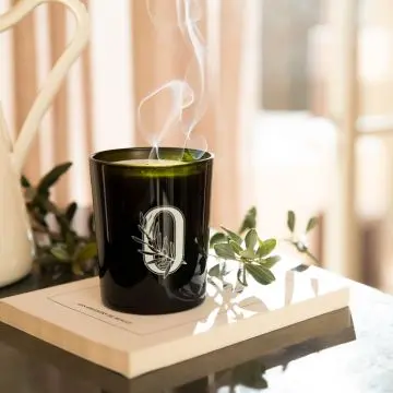 Bougie Parfumée pour la Maison Pot 180g - L'Olivier De Leos - Accessoire - Visuel 4