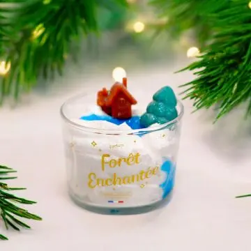 Bougie Parfumée Forêt Enchantée   - PEAU D'ANE - Accessoire - Visuel 2 Bougie Parfumée Forêt Enchantée   - PEAU D'ANE - Accessoire - Visuel 2