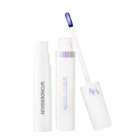 Wonder Blading Peel & Reveal Lip Stain Kit Kit Encre &agrave; L&egrave;vres & Activateur 