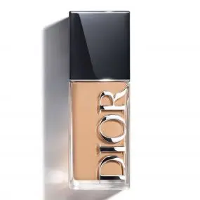 Dior Forever Skin Glow Fond de Teint Éclat Naturel - Haute Tenue 24h  - Dior - Maquillage - Visuel 1