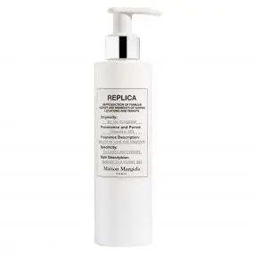 By the Fireplace Gel Douche 200ml