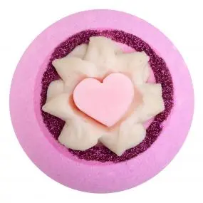 Bombe de Bain Love is All Fraise 190g