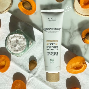 BEAUTY SUCCESS Crème Gommante Aux Noyaux D'Abricots Certifiée BIO